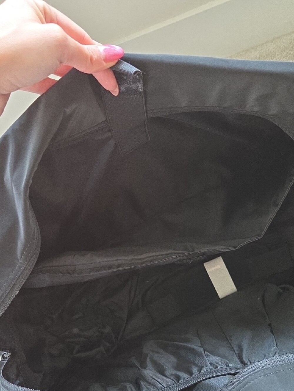 Black Quilted Duffel Tote Bag - Picture 5 of 12